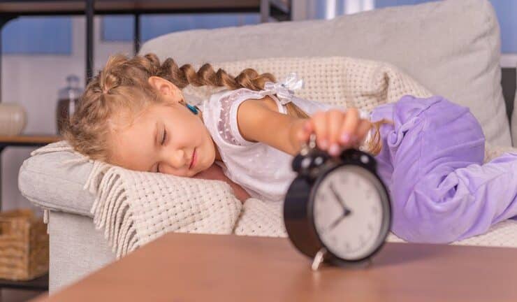 6 Easy Ways To Help Your Child Adjust To Daylight Saving Time