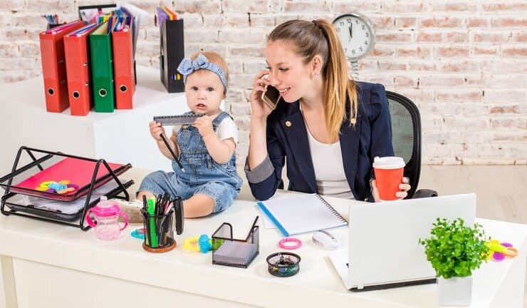 Returning to Work After Baby: 5 Tips for a Smooth Transition