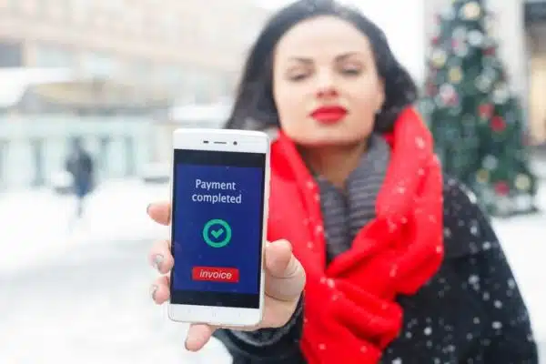Apps That Claim To Help Women Get Pregnant Are Messing Them Up