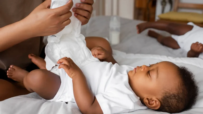 Changing Diaper Guide for Rashes Leaks and Sleep